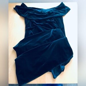 Xscape emerald green Off-the-Shoulder Prom Gown